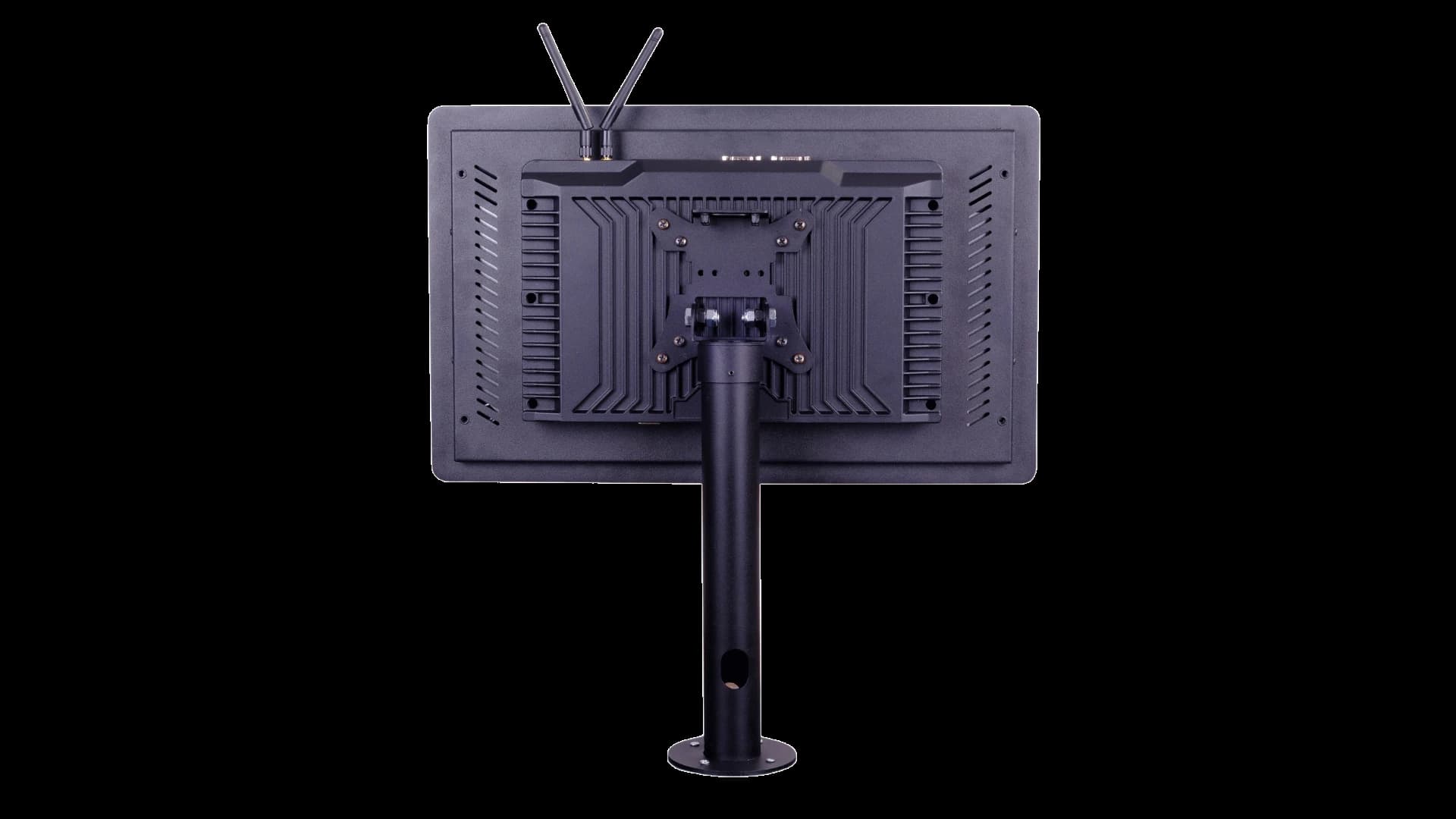 Quanmax Q-1850AG 18.5" Endüstriyel Panel PC i5 8GB 256GB NVMe Wi-Fi 4